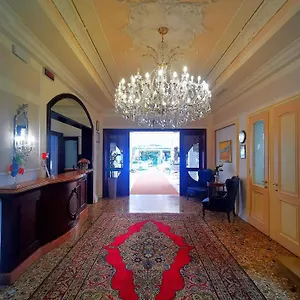 Edelweiss Hotel