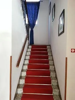 Hotel Laguna 利多迪迪耶索洛 2*,