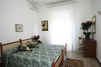 Hotel Laguna 利多迪迪耶索洛