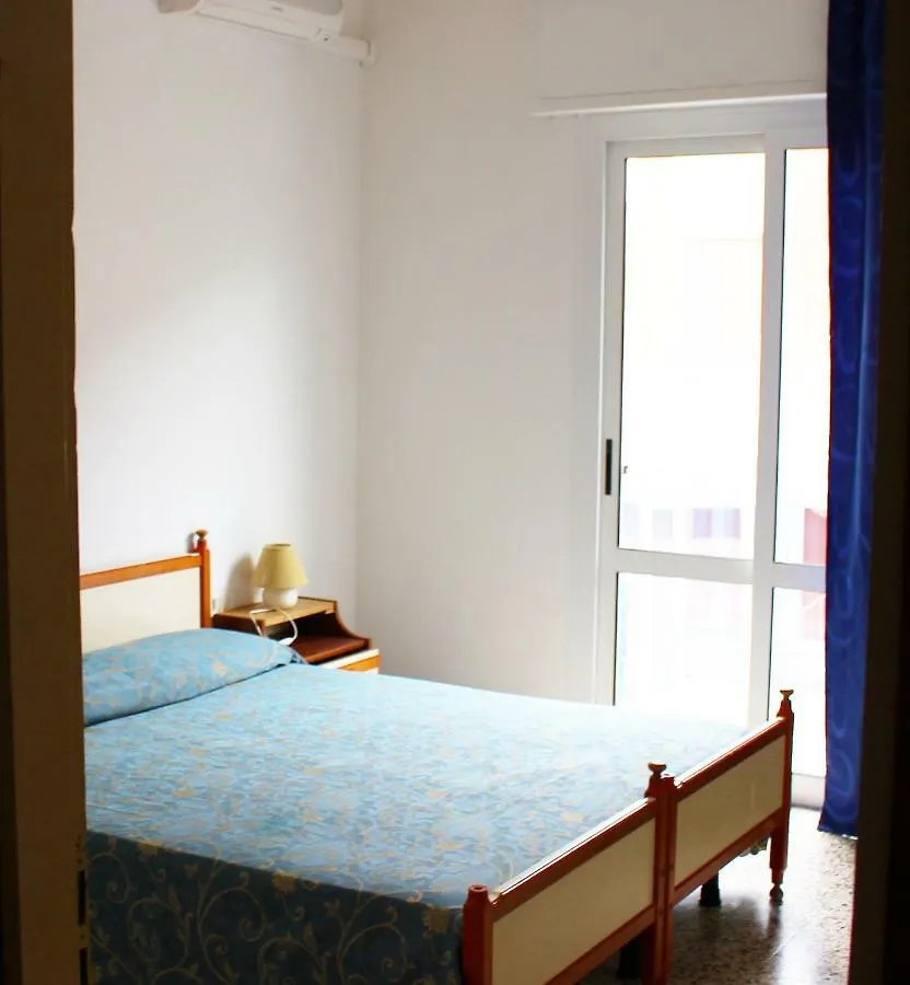 Hotel Laguna 利多迪迪耶索洛